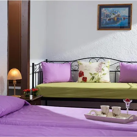 Holidays Hotel 3*