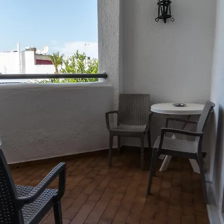 Hotel Holidays 3*