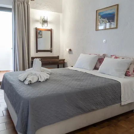 Holidays Hotel
